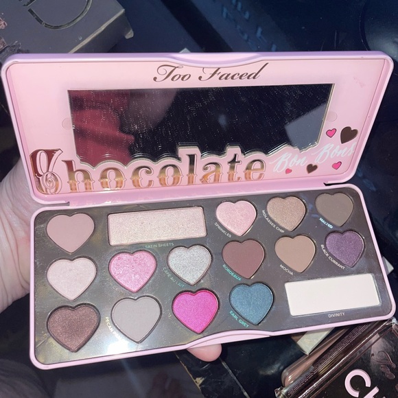 Too faced bonbons chocolate palette - Picture 2 of 4